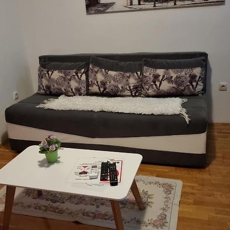 Naki Apartmani Podgorica Eksteriør bilde