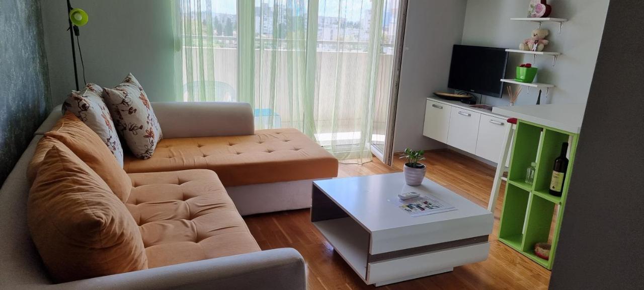 Naki Apartmani Podgorica Eksteriør bilde