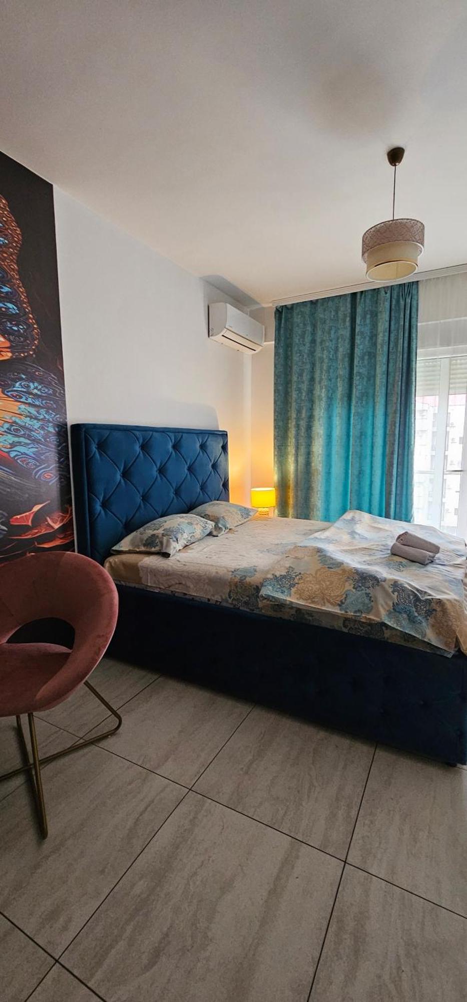 Naki Apartmani Podgorica Rom bilde
