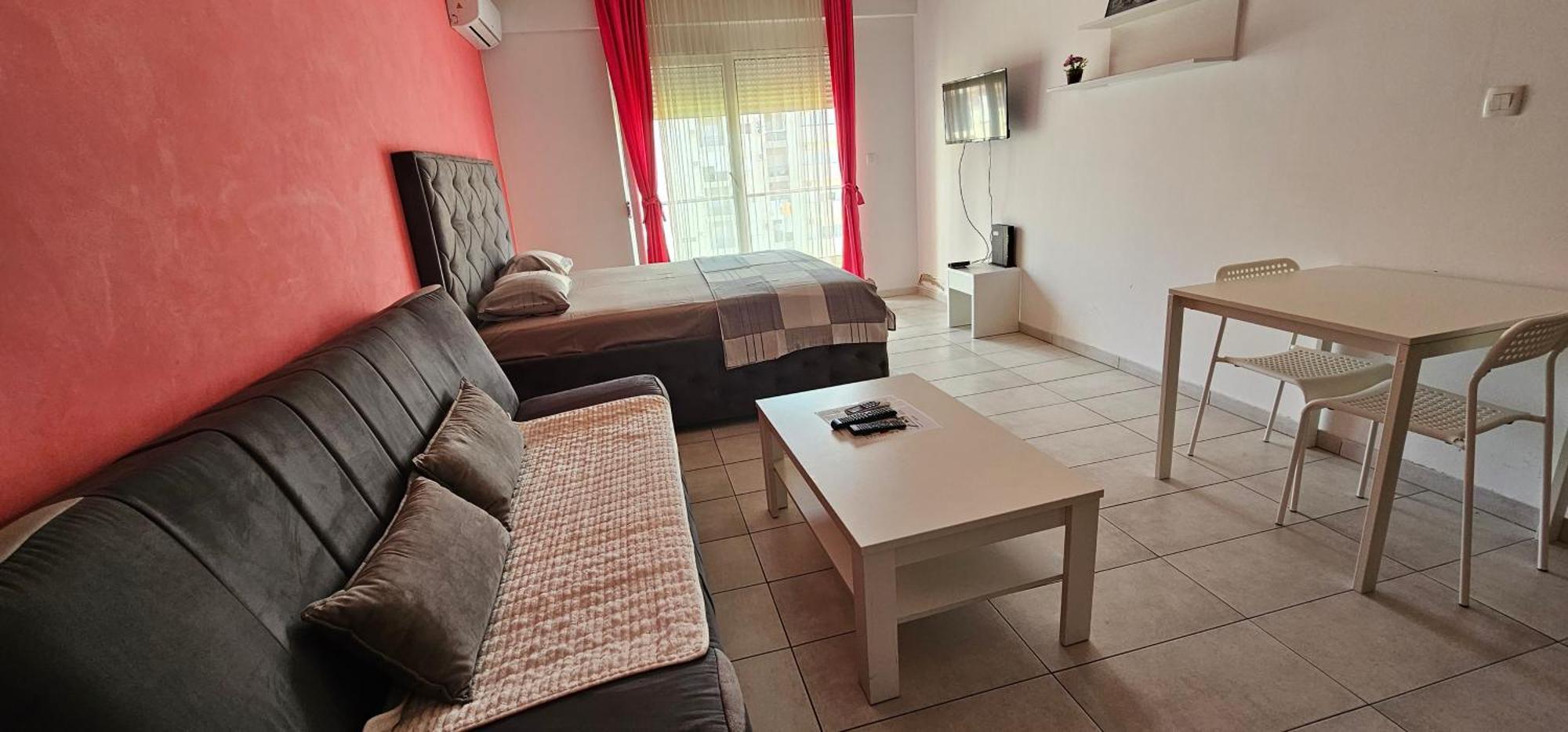 Naki Apartmani Podgorica Eksteriør bilde